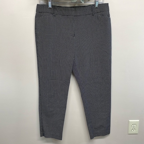 Liz Claiborne Career Emma Classic Mid Rise Slim Pants 8 - Picture 1 of 16